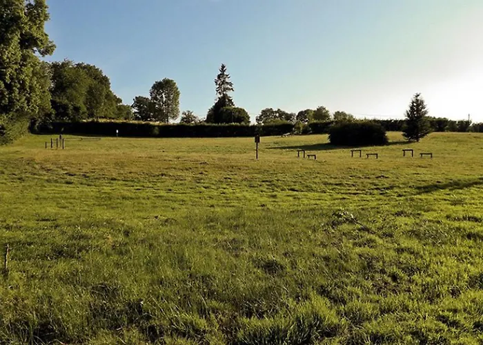 Pour 6 Personnes Avec Terrasse Et Cuisine équipée - Api-1-52-1376 Camping *