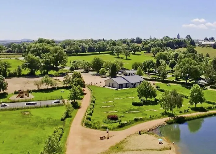 Pour 6 Personnes Avec Terrasse Et Cuisine équipée - Api-1-52-1376 Camping *